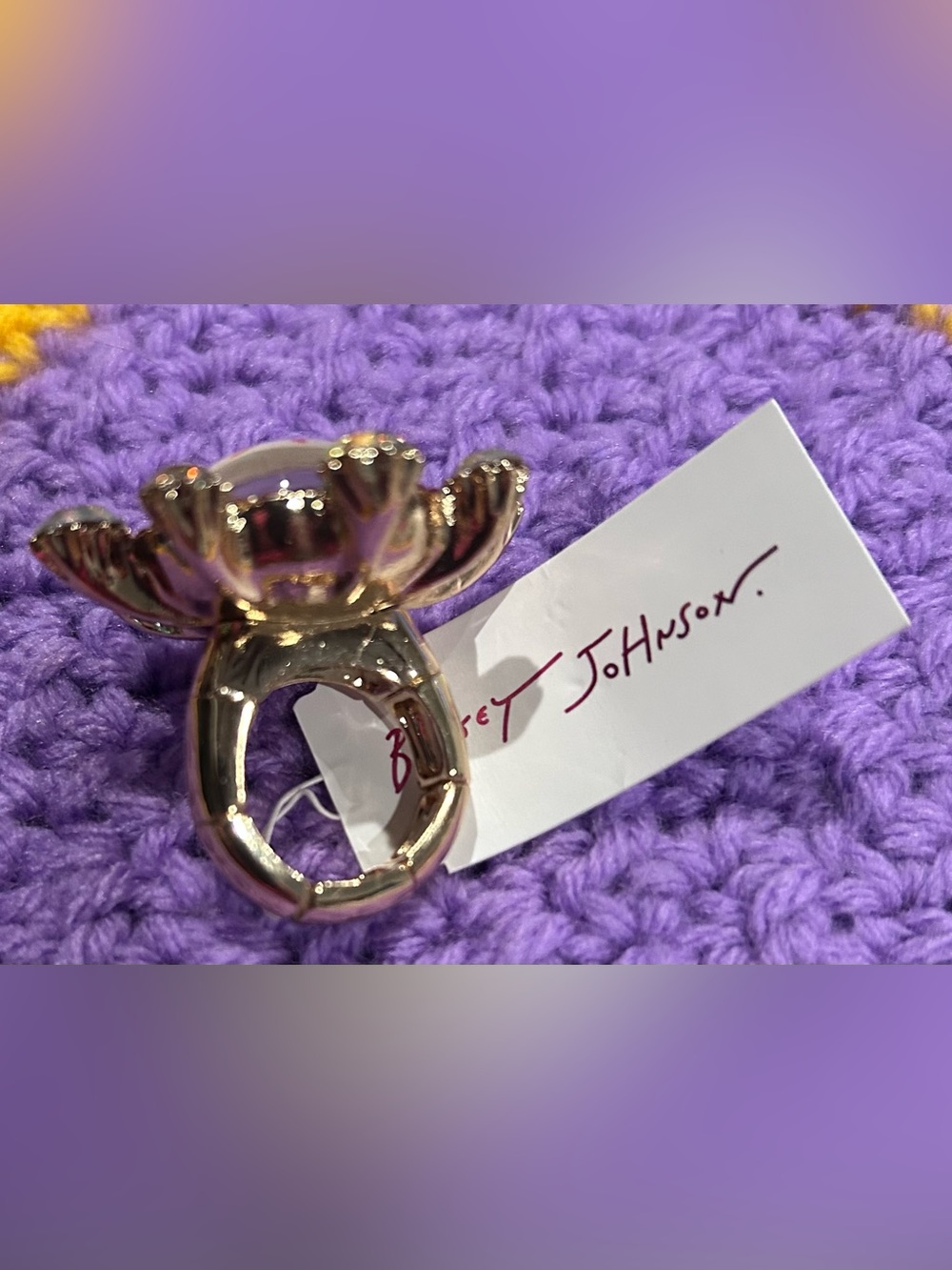NWT Betsey Johnson Eyeball Stretch Ring - Picture 4 of 4